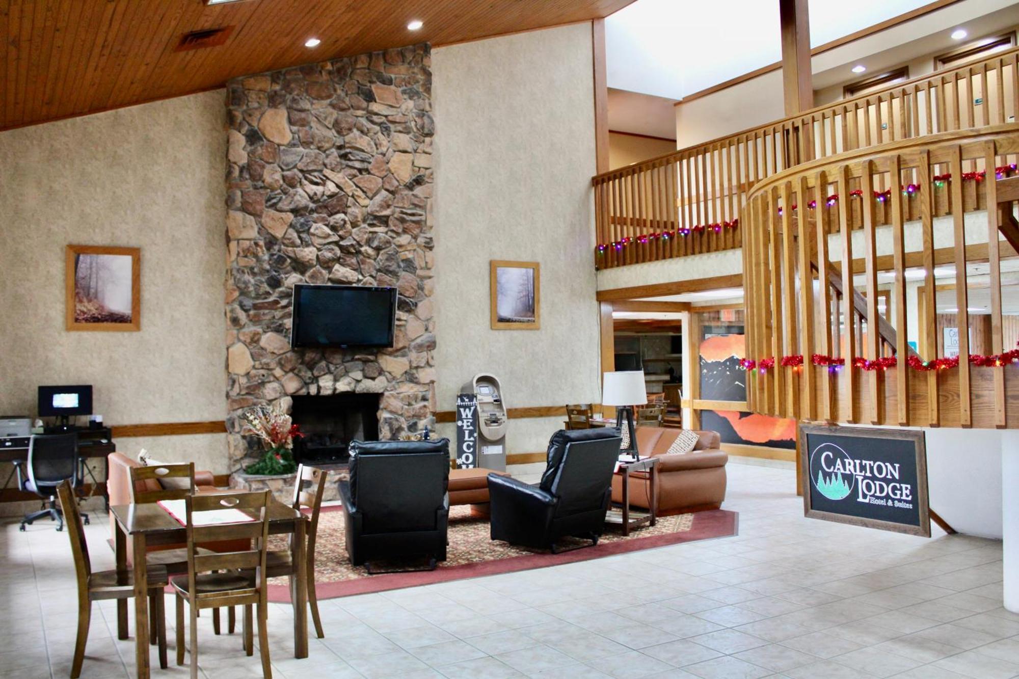 The Carlton Lodge Adrian Esterno foto